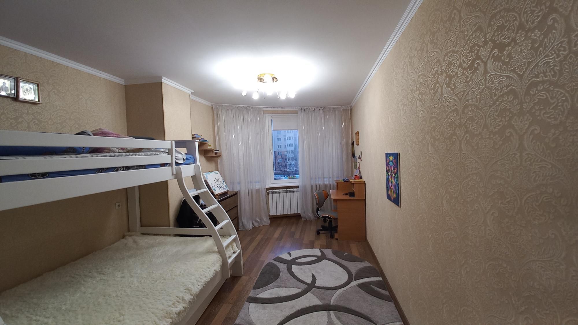 2-х комнатная квартира в Радужном (2-338-632)