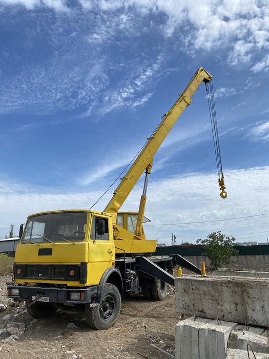 Автокран КС 3577