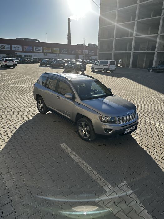 Авто Jeep compas