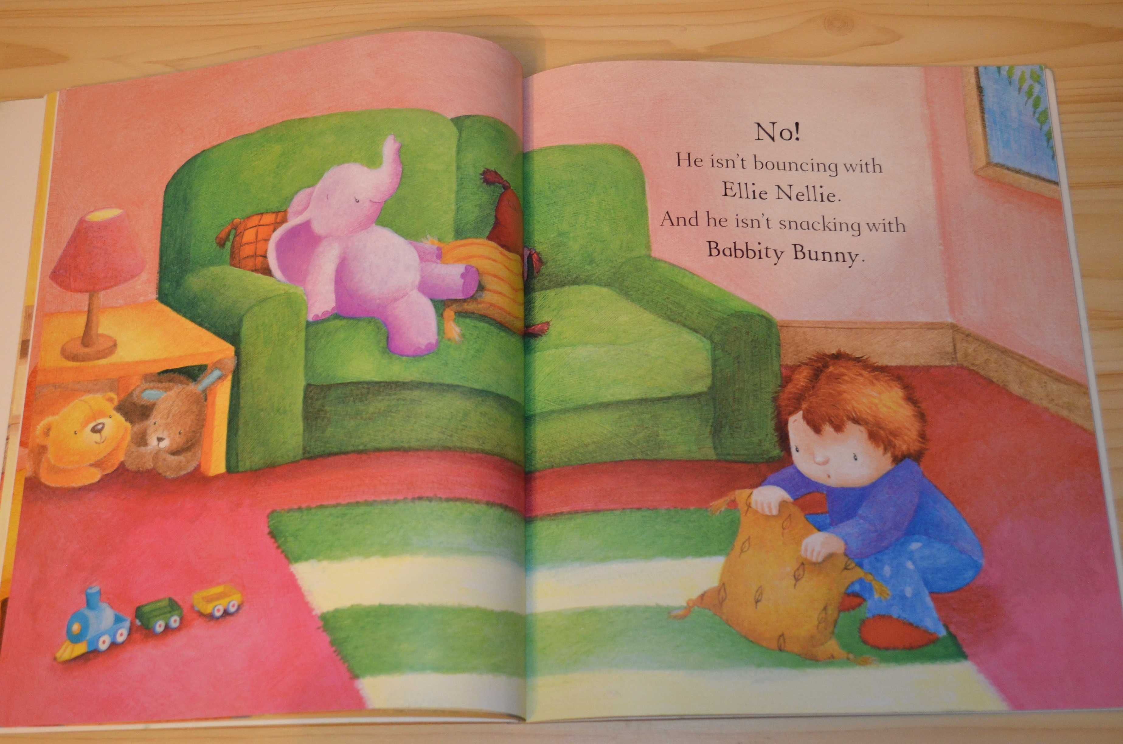 Where, oh where is huggle buggle bear, дитяча книга англійською