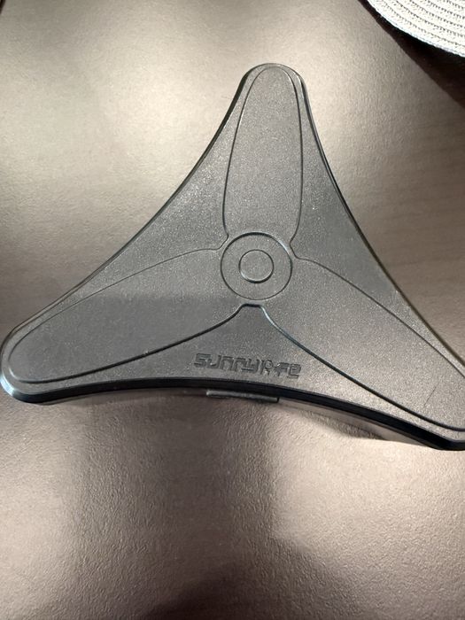 пропеллер dji fpv в кейсі