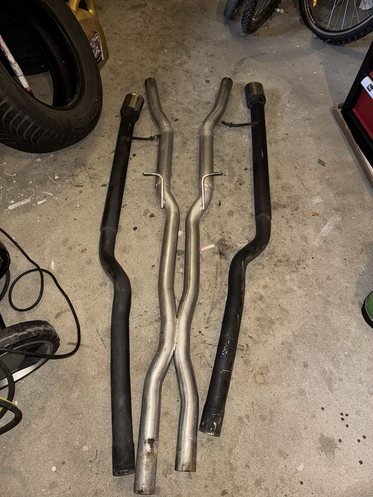 Tlumik przelotowy audi a6c5 2.7bit