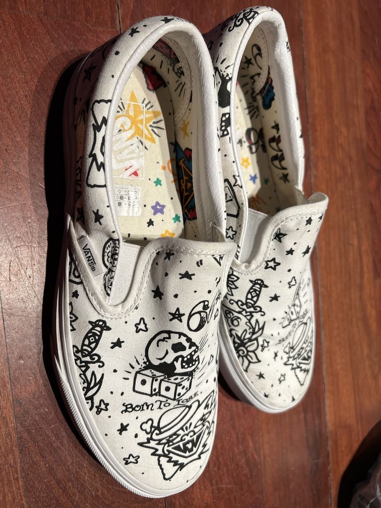 VANS trampki BORN TO IOSE biale z czarnymi motywami