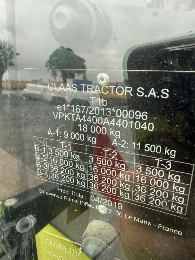 Claas Axion 920