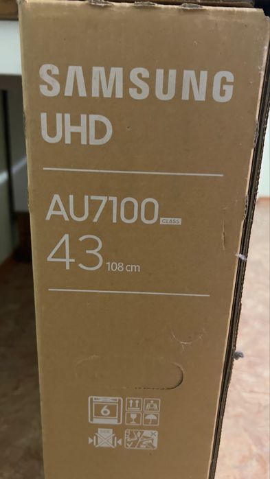 Продам телевізор samsung 43 дюйми.