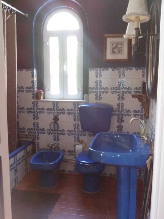 Lavatorio e Sanita de Casa de Banho Azul - Excelente estado