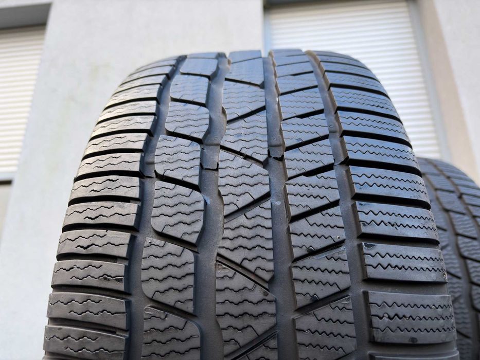 2szt zimowe 255/45R17 Continental 7,4mm 2021r świetny stan! Z1009 gwar