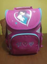 Шкільний рюкзак для 1-4 класу