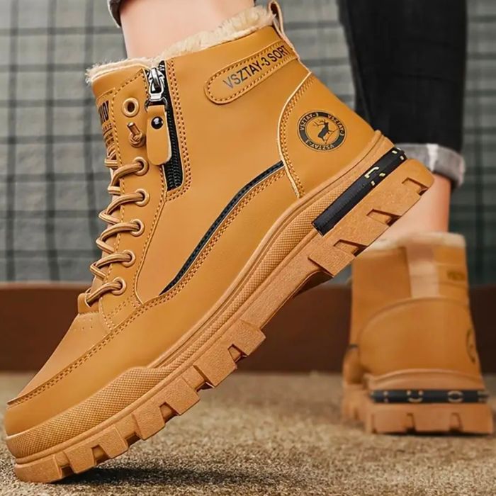 Зимние мужские ботинки 41-42 размер под стопу 26.5см