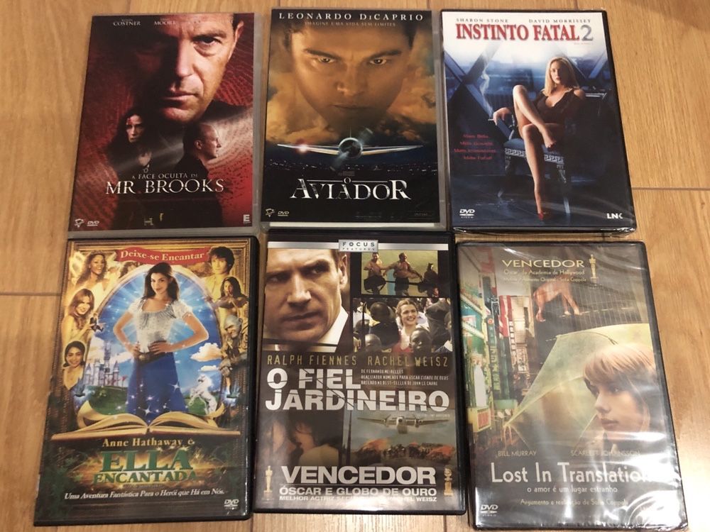 Varios DVDs cada um a 1€