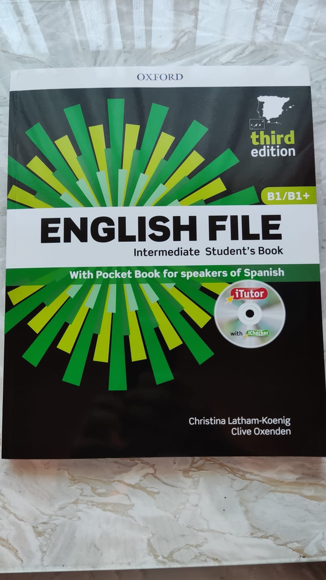 Livro English File Oxford B1 / B1+