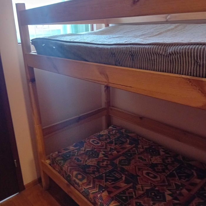 Łóżka piętrowe kilka sztuk