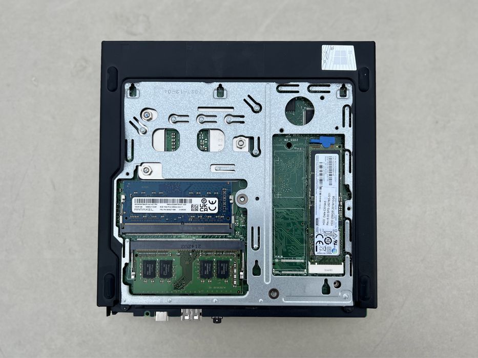 Міні-ПК Lenovo M70q G1/i5-10500/16GB/256GB+гарантія/для навчання/офісу