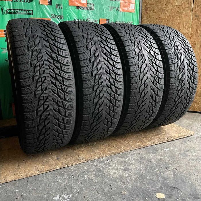 255/60 R18 Nokian Tyres Hakkapeliitta R3 SUV шини зима топ стан