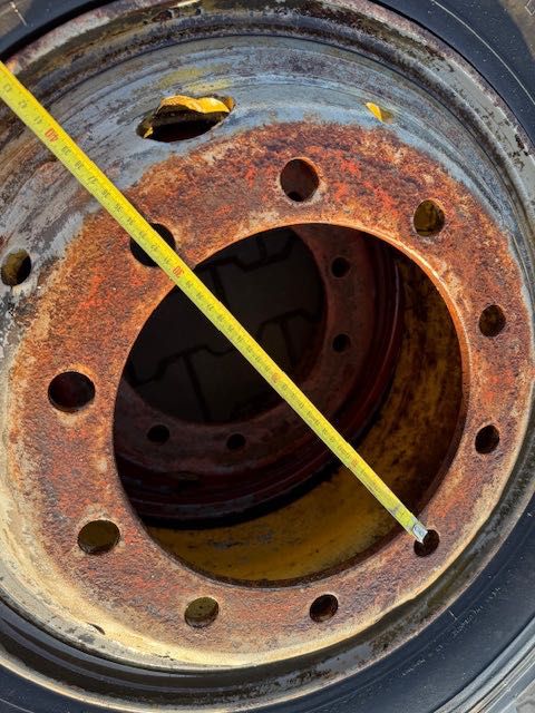 KOŁA do koparki komplet 11.00r20 8szt