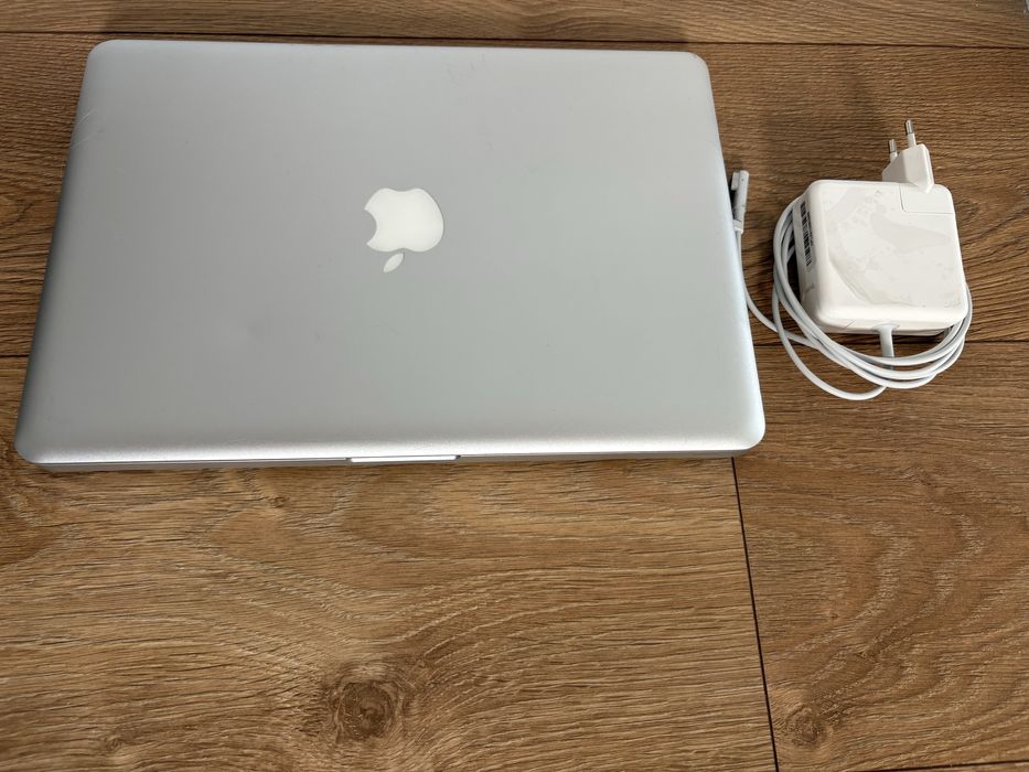 MacBook Pro 13” A1278 (Late 2008) – SSD 240GB, 4GB RAM, sprawny