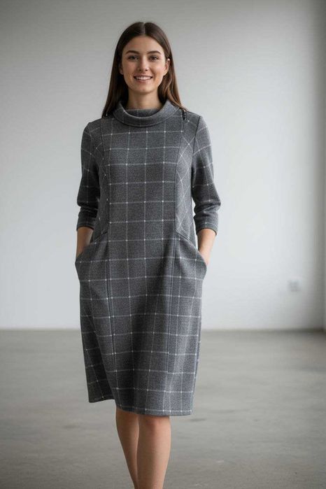 Платье демисезонное свободного кроя с карманами Laura Ashley