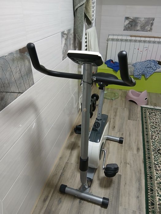 Веловешалка Італія