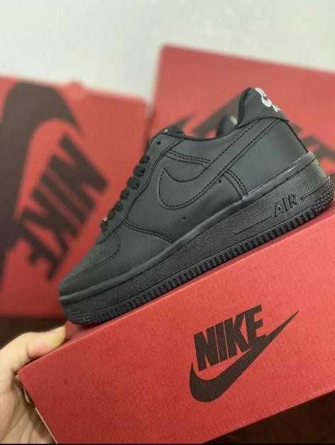 NOWE wygodne buty damskie Nike Air force, 36-41 czarne