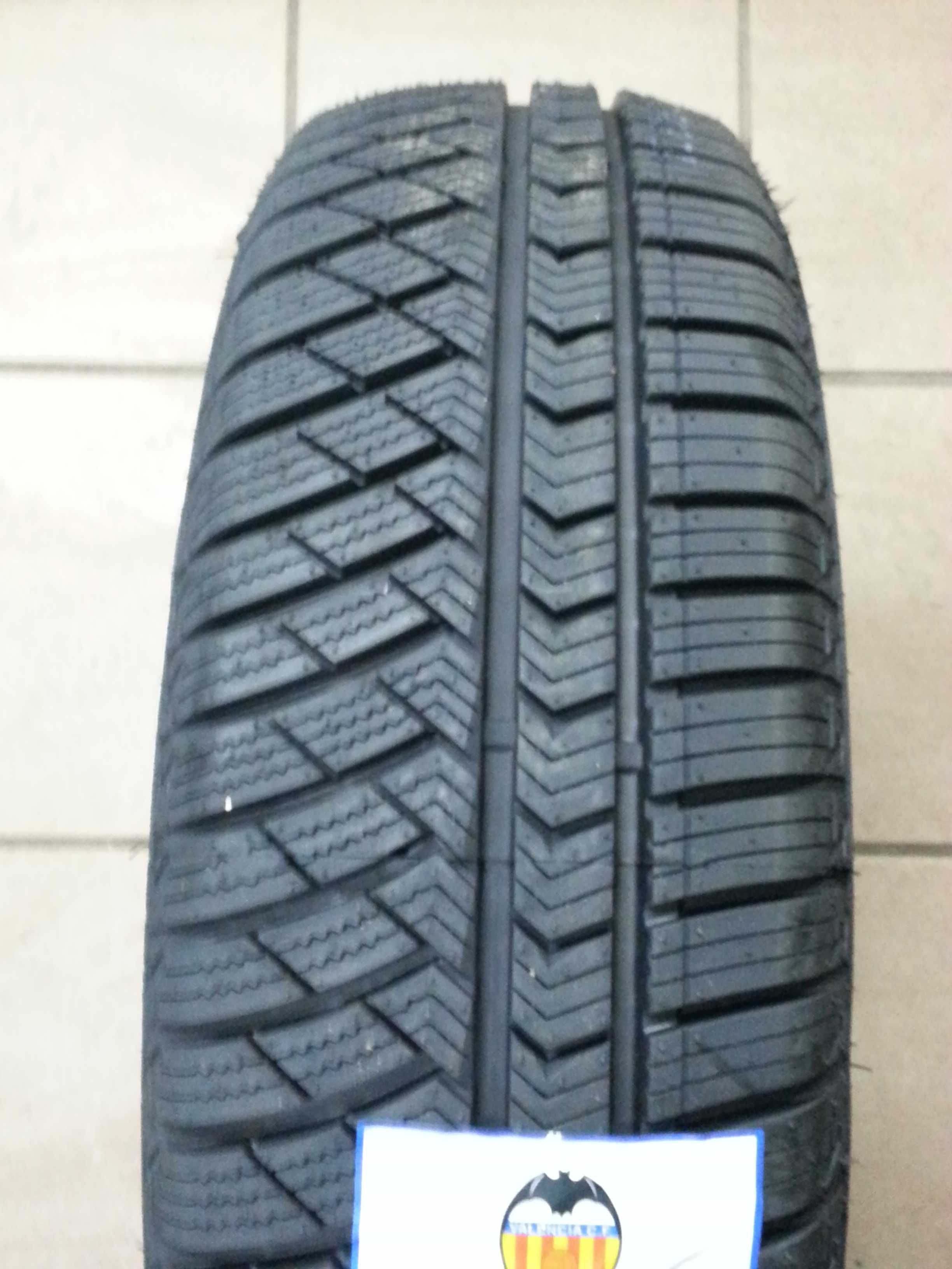 Opony wielosezonowe 175/65r14 82T Sailun Atrezzo 4Seasons