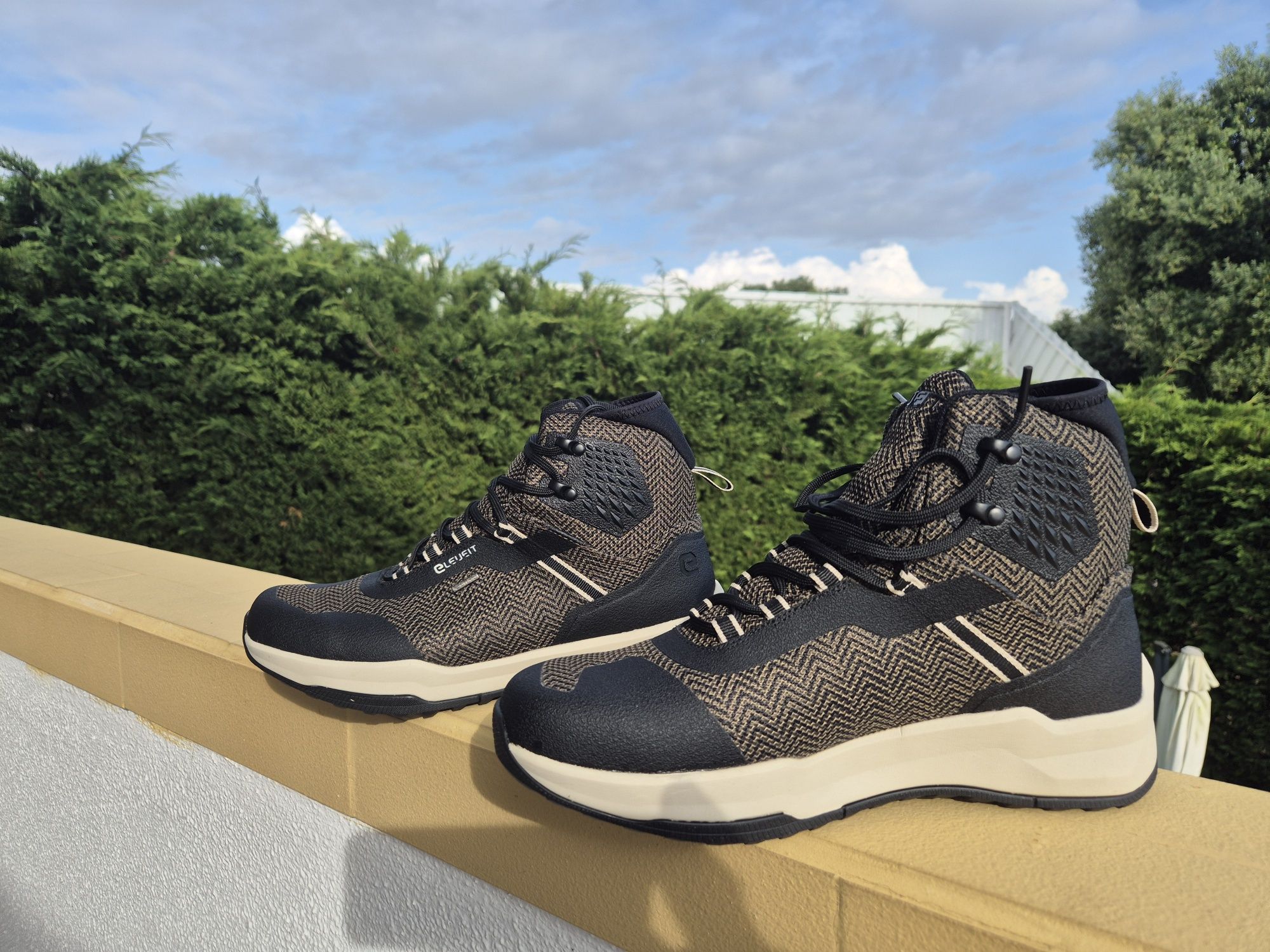 Botas Eleveit 43 (novas)