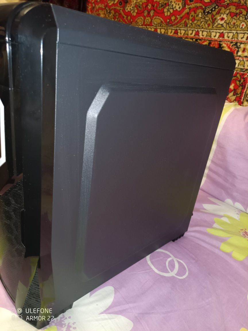 Продам системний блок на базі AM3+ ( AMD FX8320)