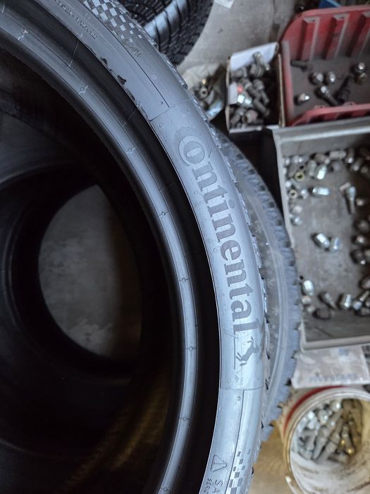 opona używana 245/35R20 Continental Wintercontact TS860 S NAO