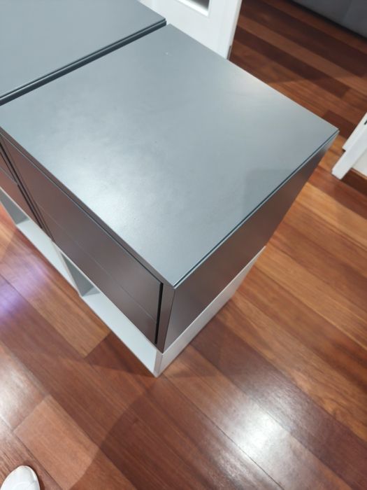 Móvel Eket IKEA gavetas