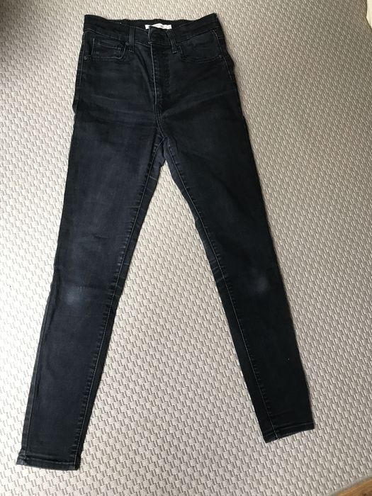 Spodnie Levi’s Premium. Rozmiar 27