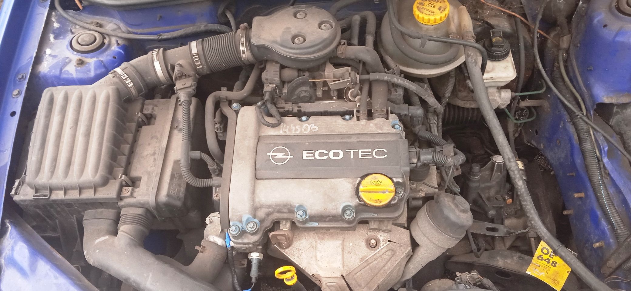 Na części Opel Corsa B 5D 1.0 silnik X10XE lak. Y285 skrzynia F13C394