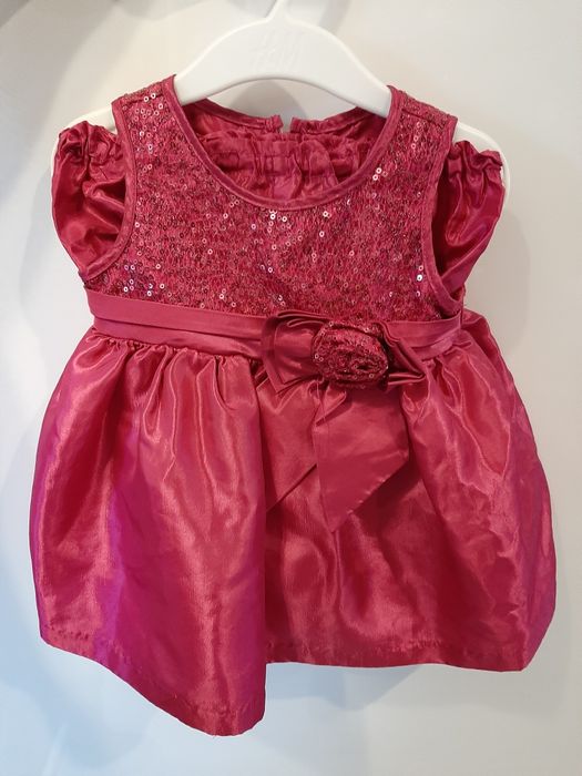 Sukienka 3-6 miesięcy.