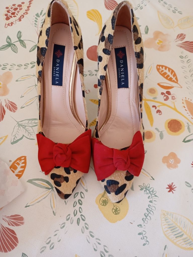 Sapatos Daniela Shoes