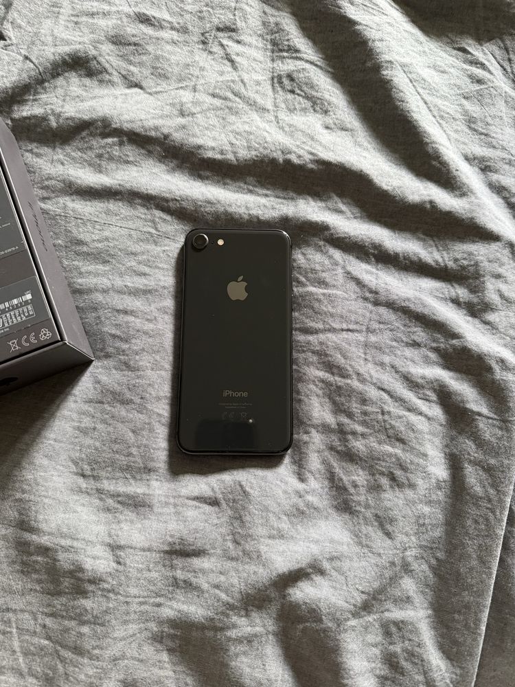 iPhone 8 256GB | Space Gray + etui gratis