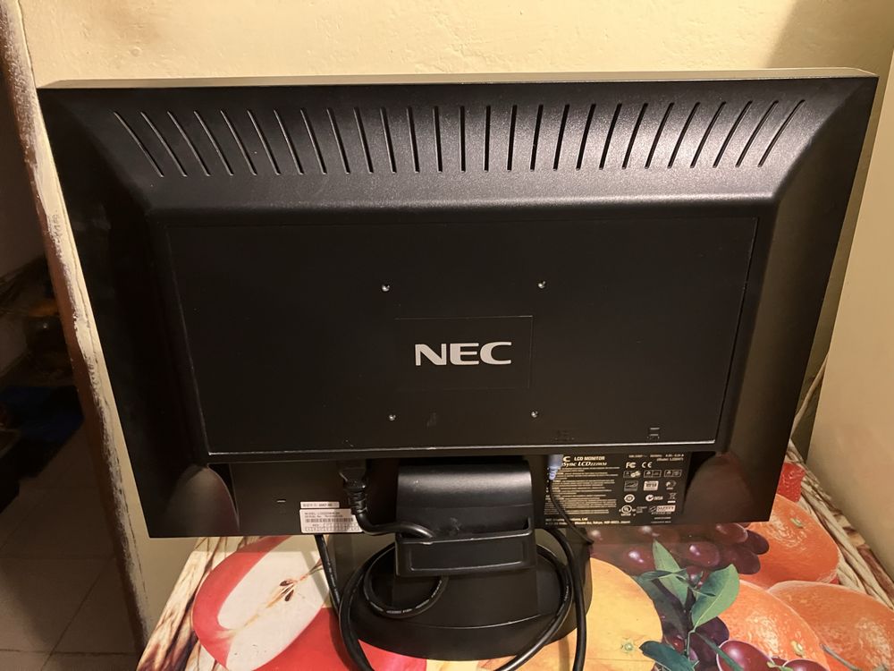 Monitor NEC AccuSync LCD223WM 22'' 1680x1050 Srebrny