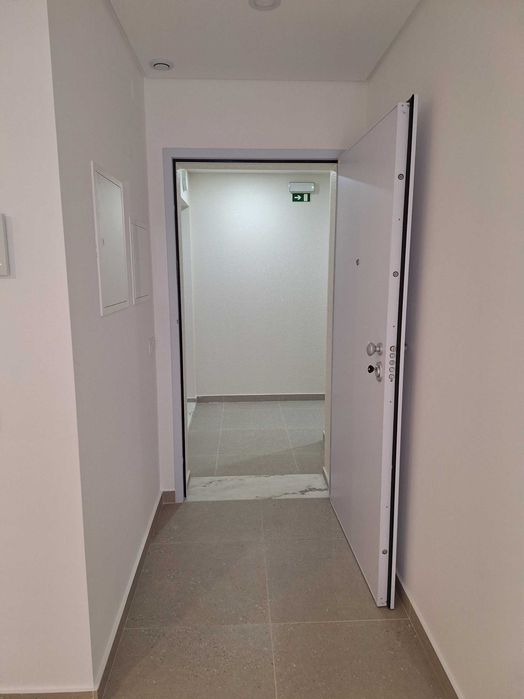 Alugo apartamento ao anual vilarealsanto antonio