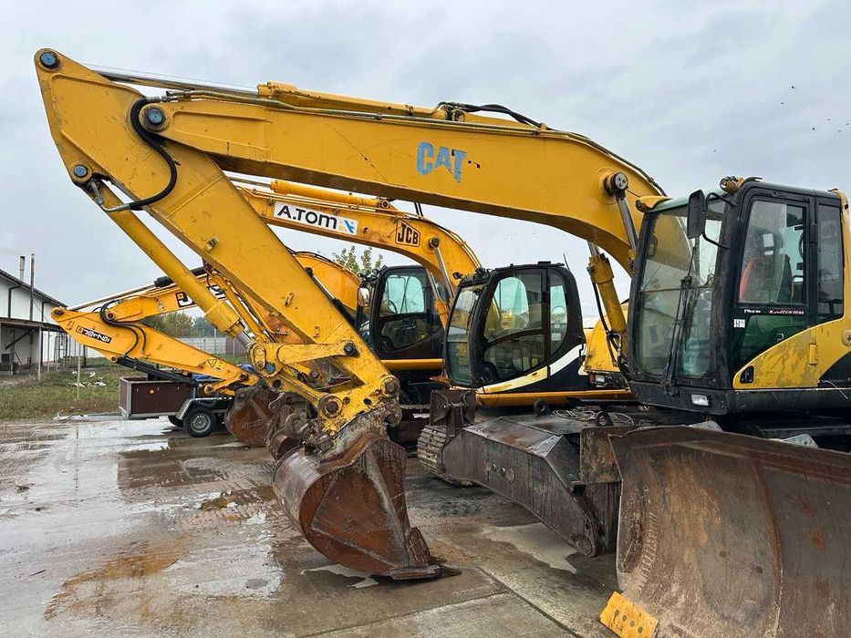 Повноповоротний екскаватор  JCB 175