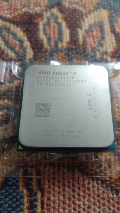 AMD Athlon II X2 255 2x3.1 ГГц 65W