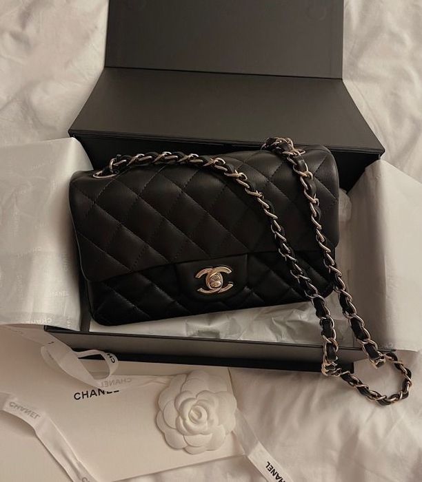 Torebka Chanel Classic Flap Mini lambskin