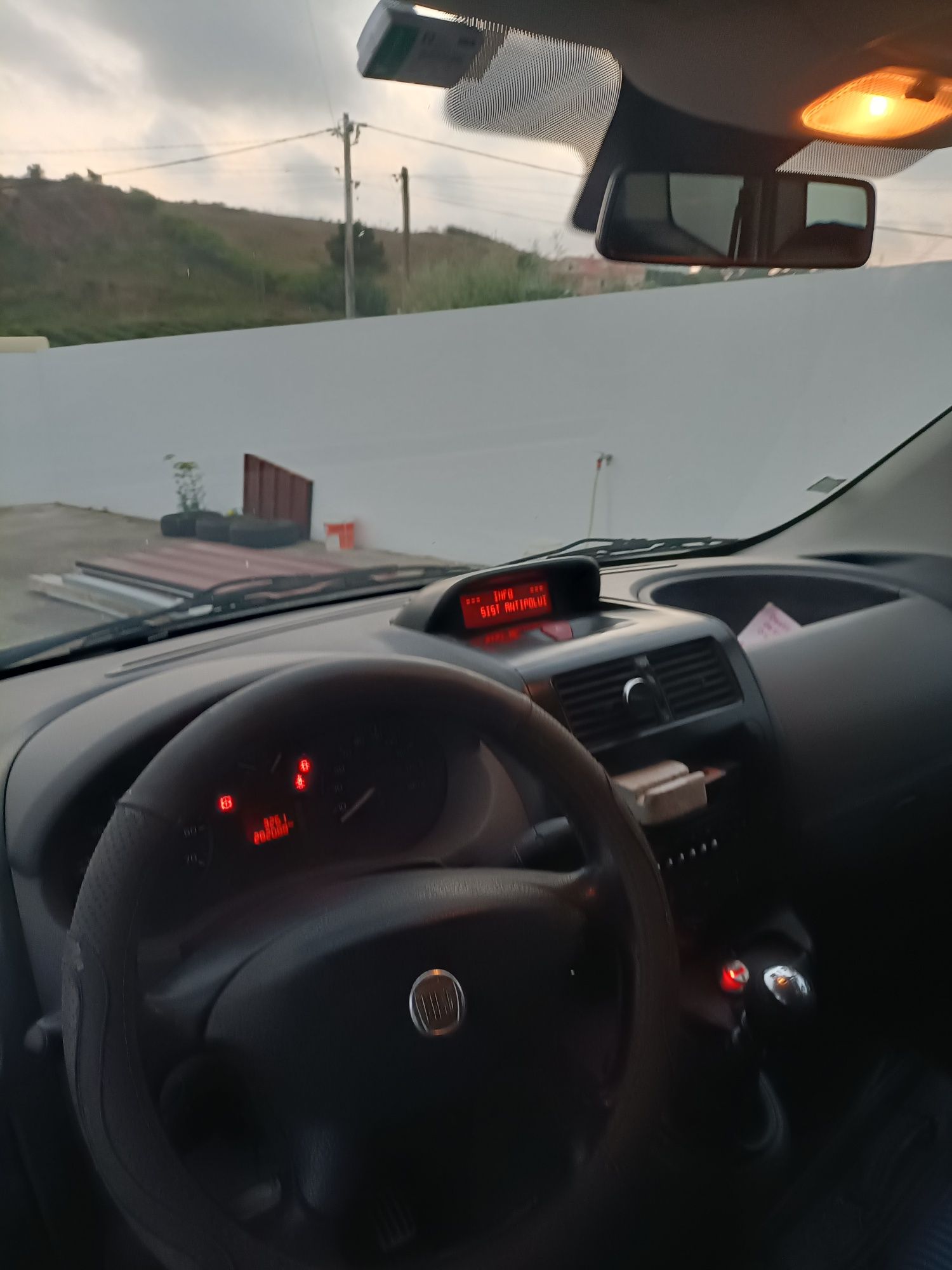 Fiat Scudo de 6 lugares