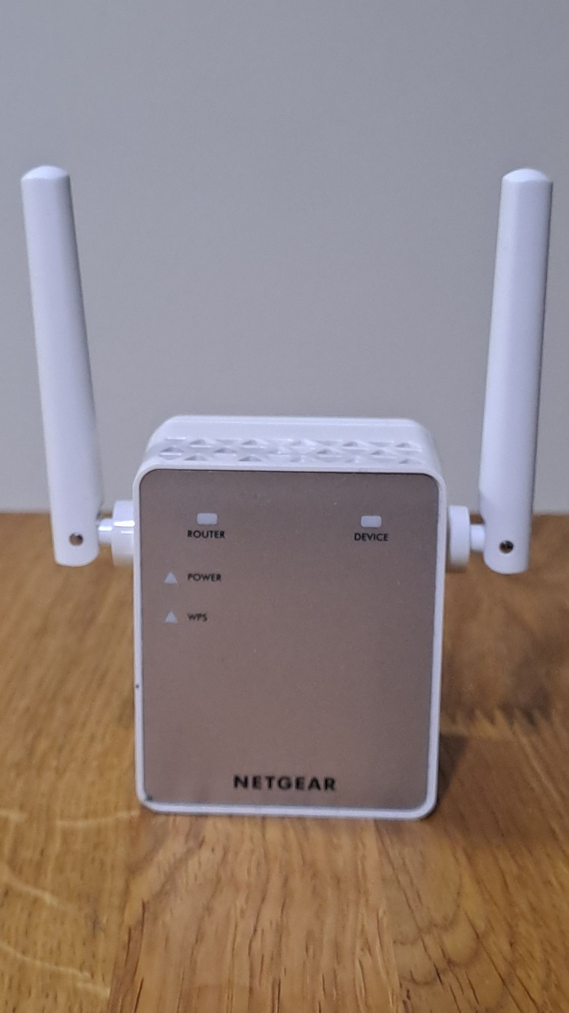 Wzmacniacz/repeater wifi Netgear EX3700