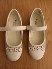 Białe buty skórzane baletki rozmiar 29