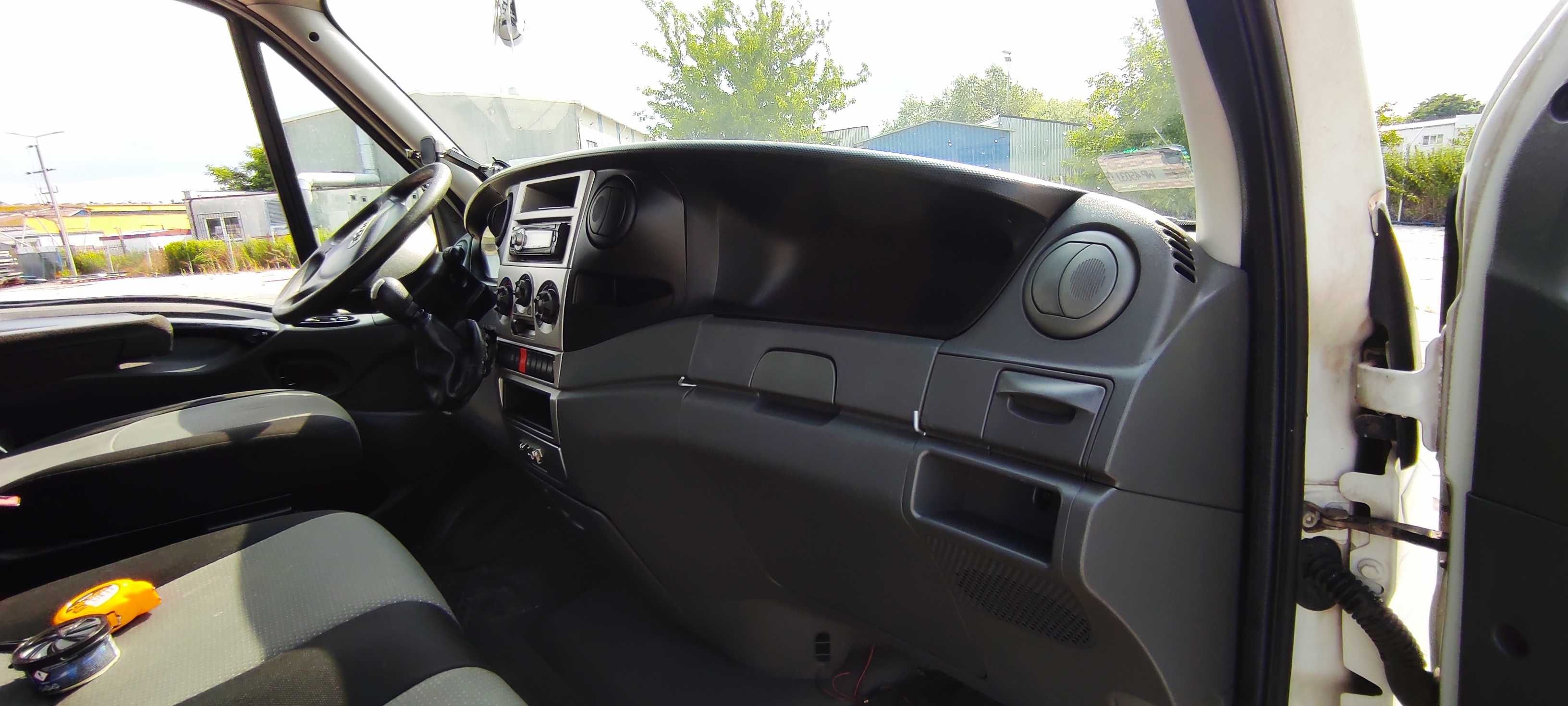 IVECO Daily 50C15, winda 1,5 t ,plandeka firana,  DMC 3500kg kat B