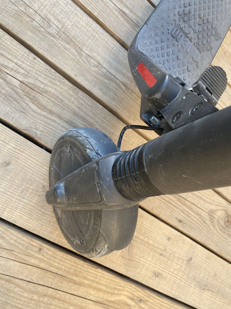 Hulajnoga elektryczna Segway ninebot
