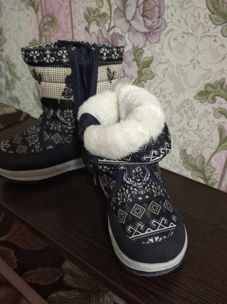 Зимові черевики-дутики