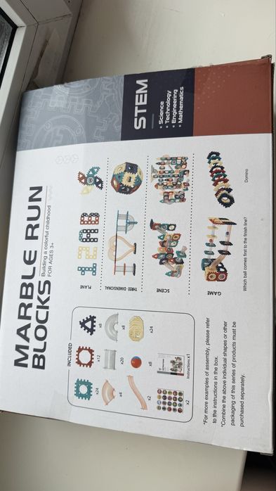 Дитячий трьох поверховий конструктор