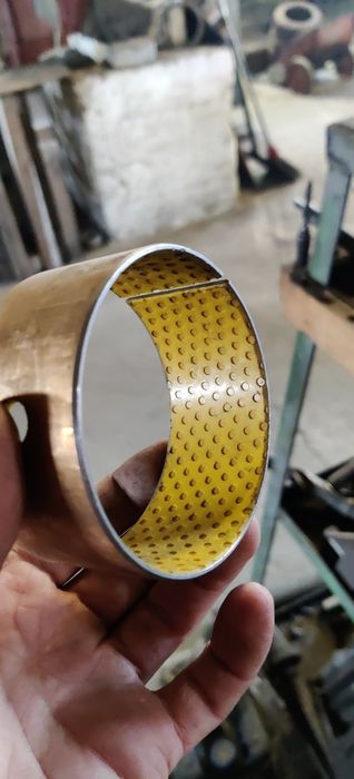 Пальці та втулки