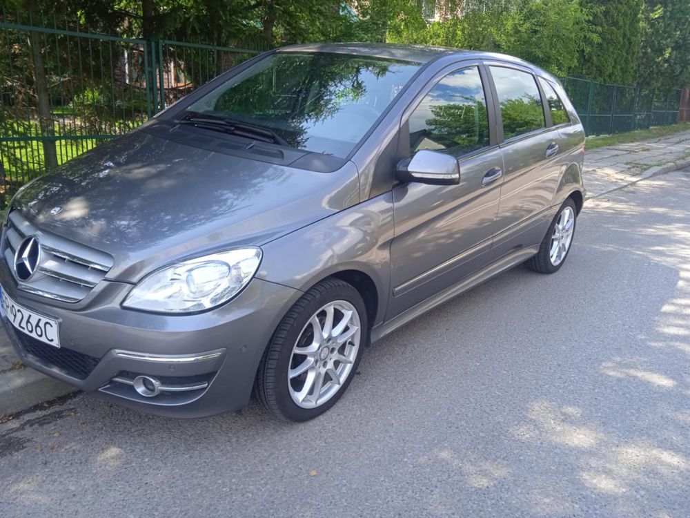 Mercedes B class