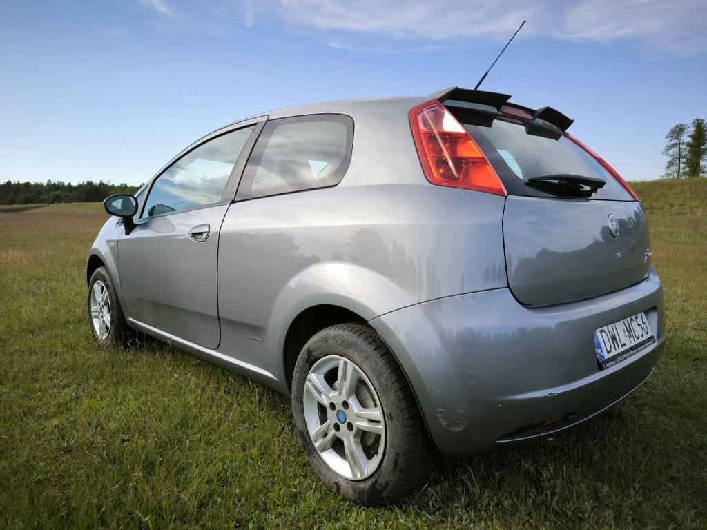 Fiat Grande Punto 1.4 77km 2006r