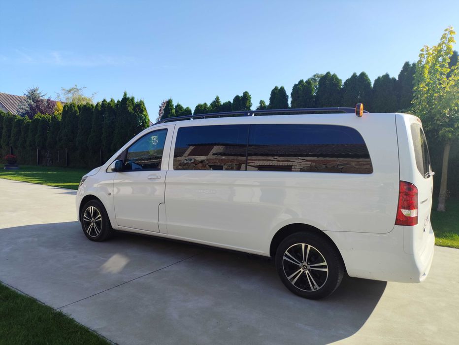 Wynajem BUSA Mercedes Vito Tourer 9-osobowy