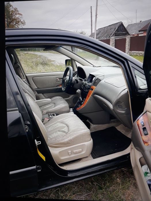 Продам Lexus RX300 1999 року